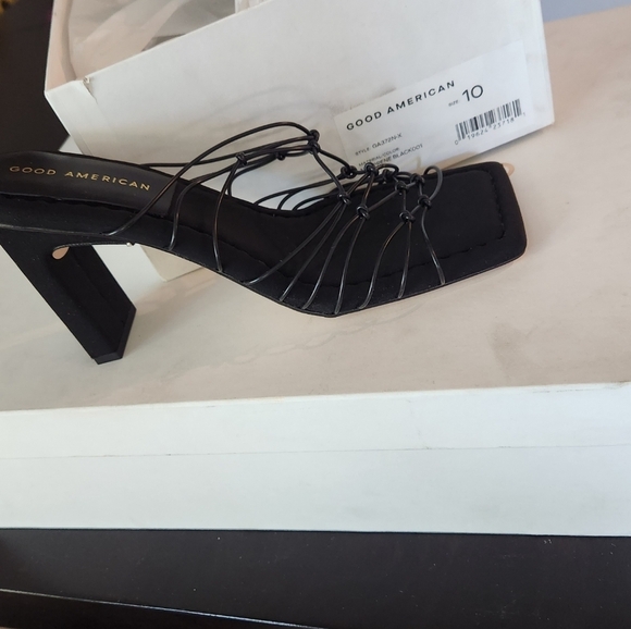 Good American. New in the box. - Picture 3 of 3